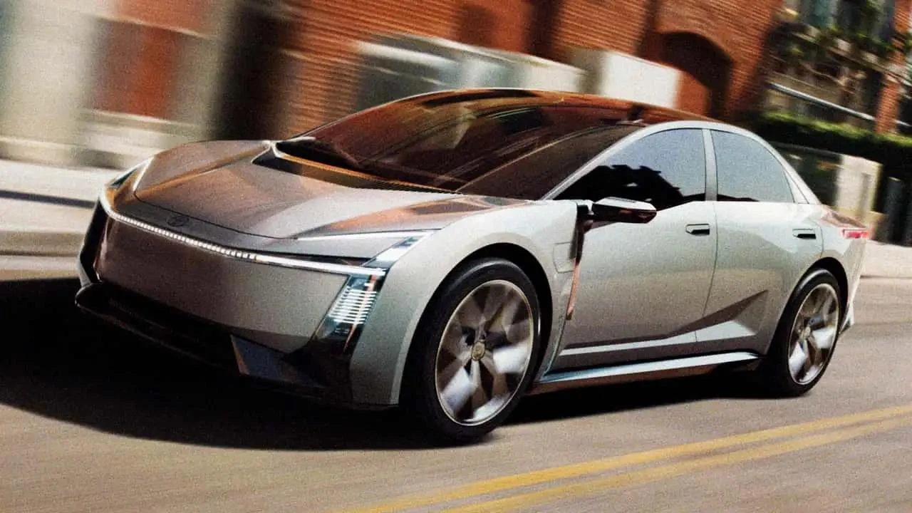 Toyota revela imagens da nova geração do Corolla 