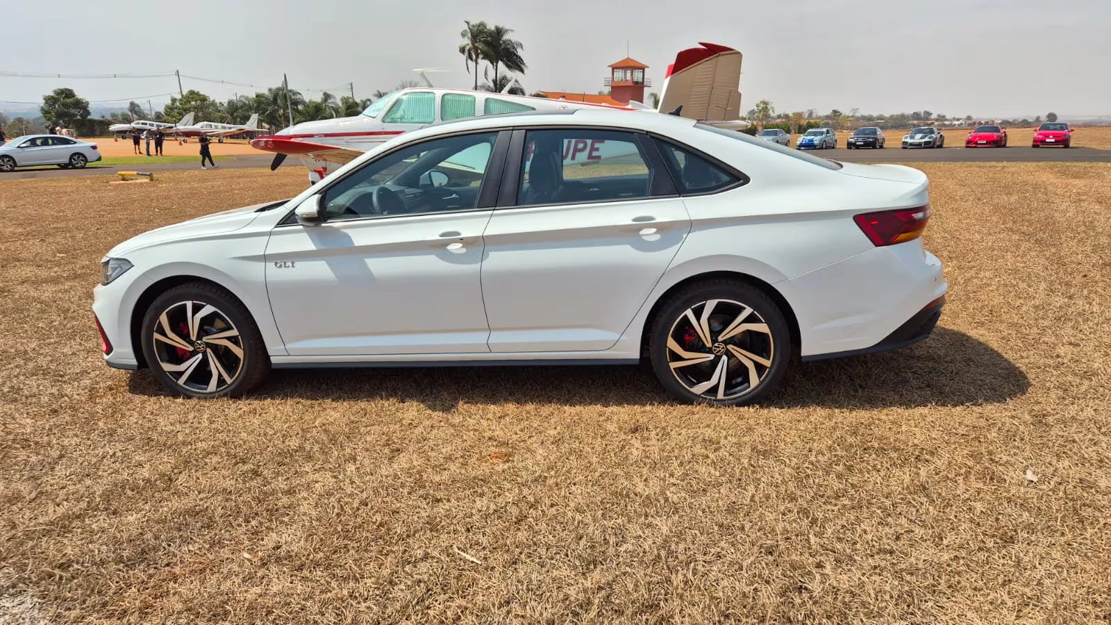 Novo Jetta GLI tem preço revelado: R$ 269,9 mil