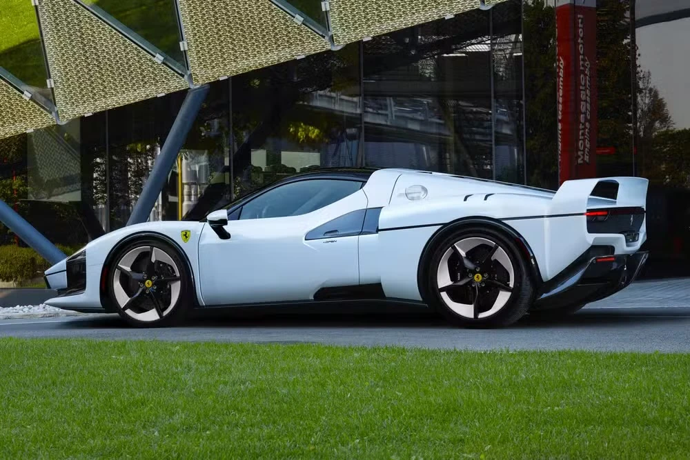 Ferrari SC40 é releitura da clássica F40 com só 1 unidade 