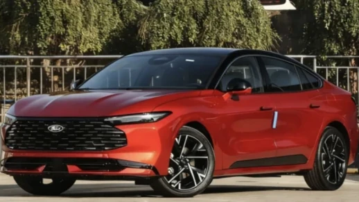Ford ainda tem sedã na China: conheça o novo Mondeo 2026