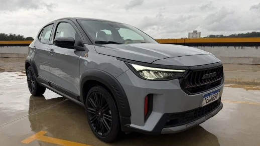 Pulse Abarth 2026: teste do AutoShow com detalhes de desempenho e concorrentes 