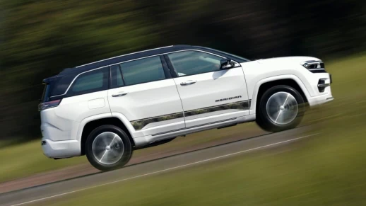 Jeep Commander terá sistema híbrido 48V em breve 