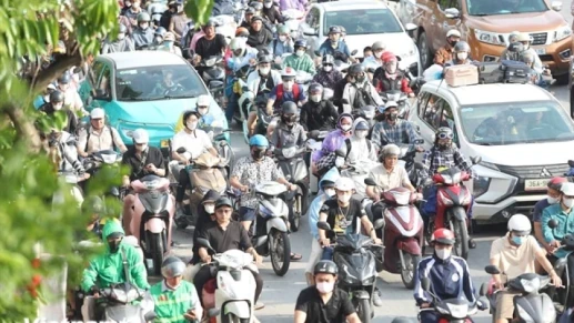 Vietnã vai proibir motos a gasolina na capital a partir de julho 