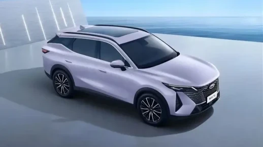 Novo Chery Tiggo 7L fica mais refinado mas não deve vir ao Brasil 