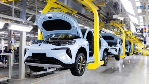 União Europeia já estuda novas taxas contra híbridos chineses 