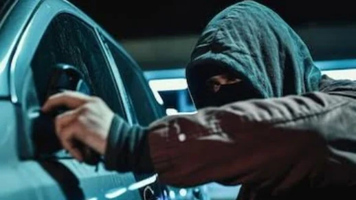 Quais são os golpes mais comuns de carros anunciados na internet?
