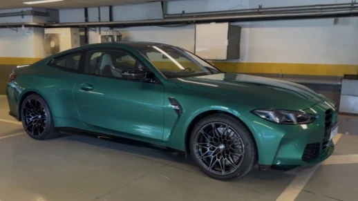 BMW M4 Competition reúne tradição e modernidade na linha 2026