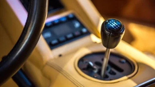 Sinais de que é preciso trocar o óleo do câmbio automático 