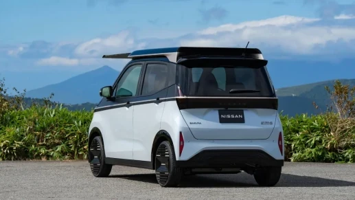 Nissan revela carro elétrico com painel solar integrado ao teto 