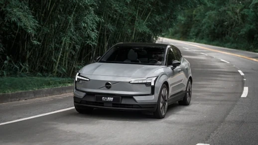 AutoShow testa o novo Volvo EX30 com dois motores e 428cv