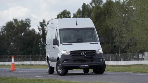 Testamos a nova Sprinter automática na Argentina 