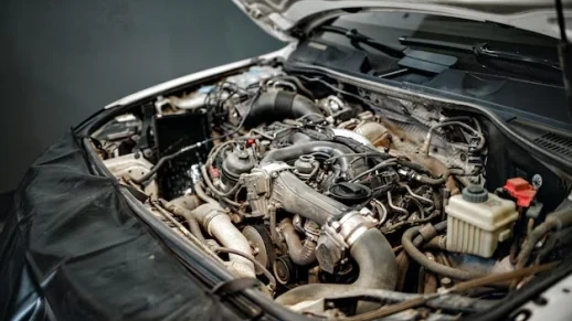 Combustível adulterado: como ele destrói o motor do carro?
