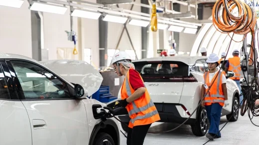 BYD inicia segundo turno em Camaçari e vai contratar 3.000 pessoas 