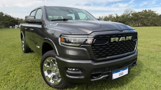 RAM 1500 ganha nova versão Bighorn de R$ 449,9 mil 