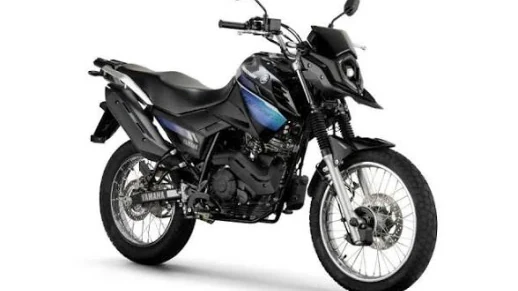 Yamaha Crosser ganha farol em LED e mais conectividade 