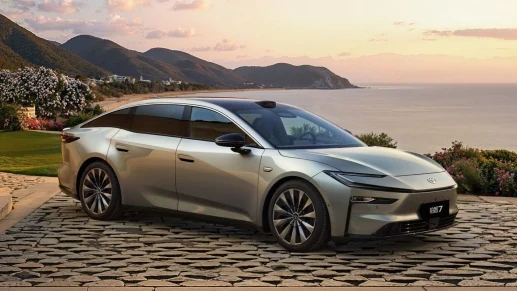 Toyota vai produzir carros com motor EREV a partir de 2027